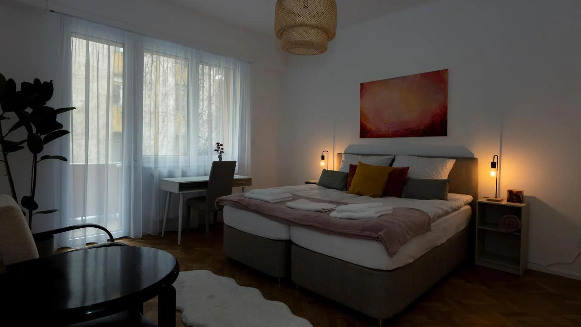 Ventobudapest With Parking, 4Rooms & 4Bathrooms 0*, Budapeste